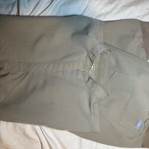 FIGS LATTE scrub set